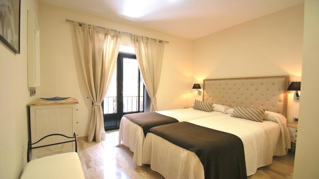 Living Centro Maestranza Apartment
